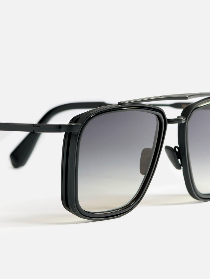 John Dalia Brad - C301