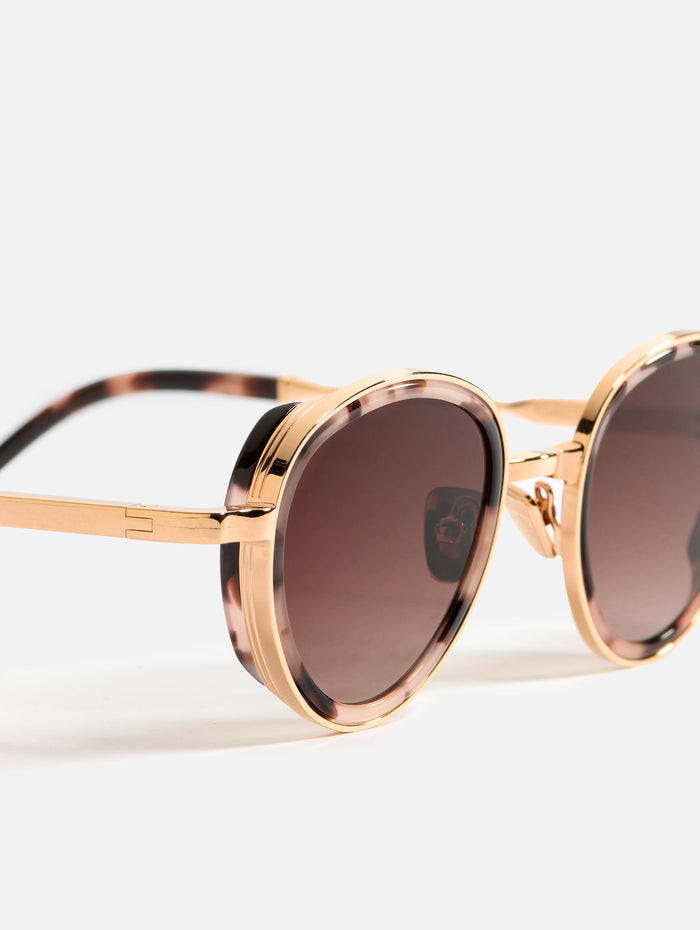 John Dalia Christian - C140