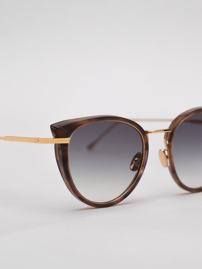 John Dalia Diana - C126