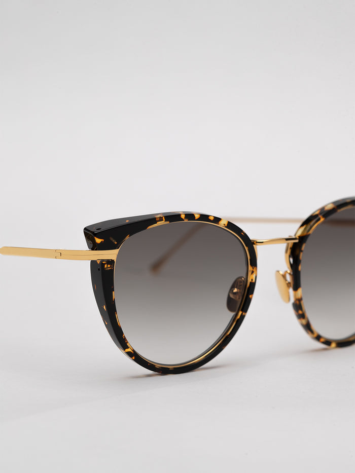 John Dalia Diana - C127