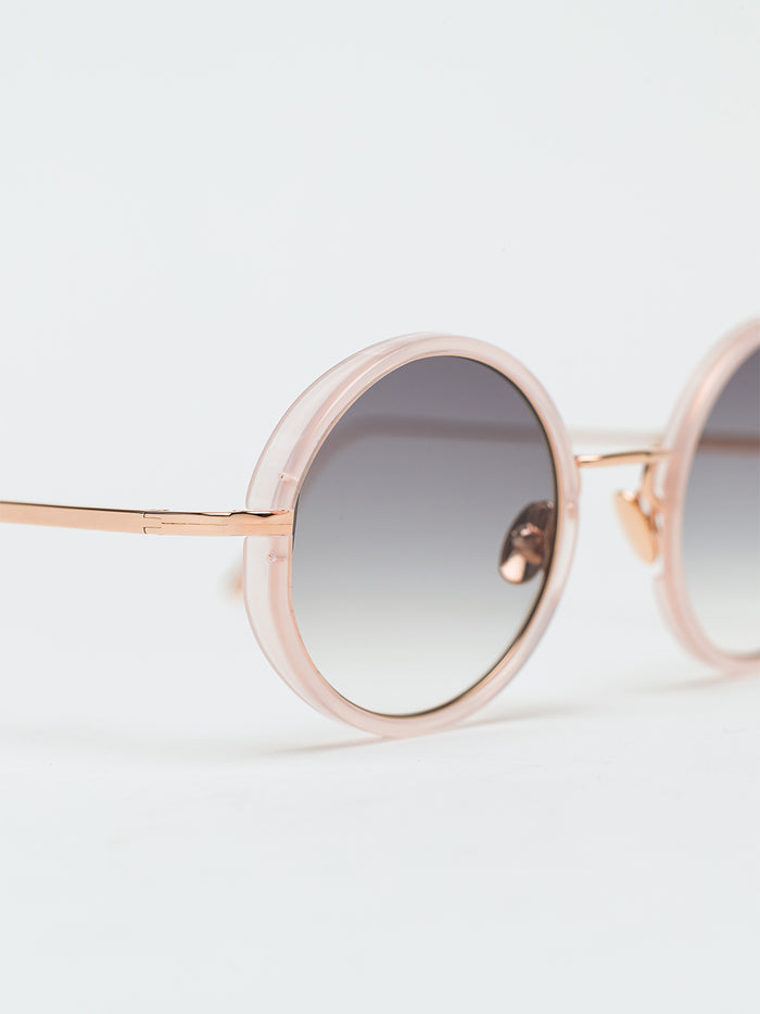 John Dalia Gwen - C198