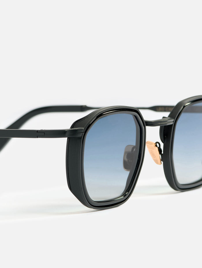 John Dalia Leo - C303