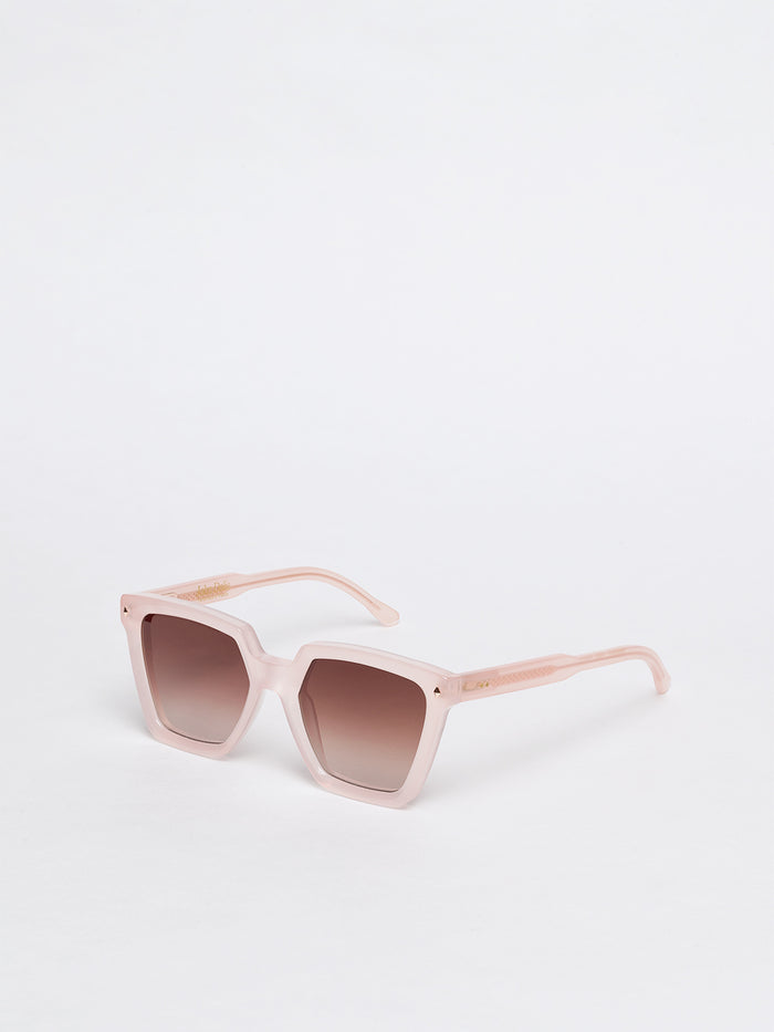 john dalia Margot - C197