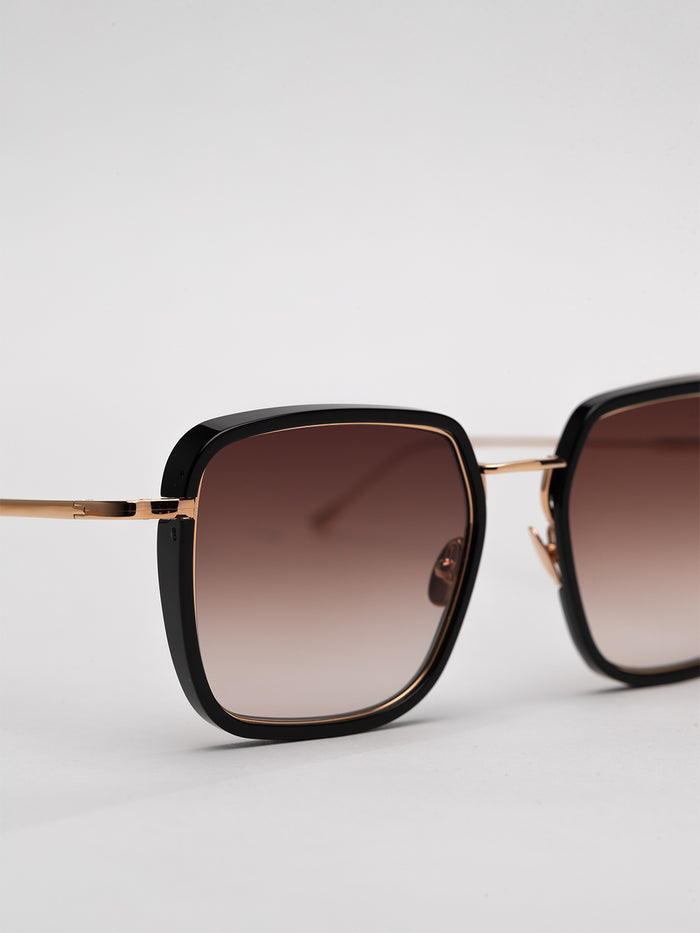 John Dalia Mariah - C104