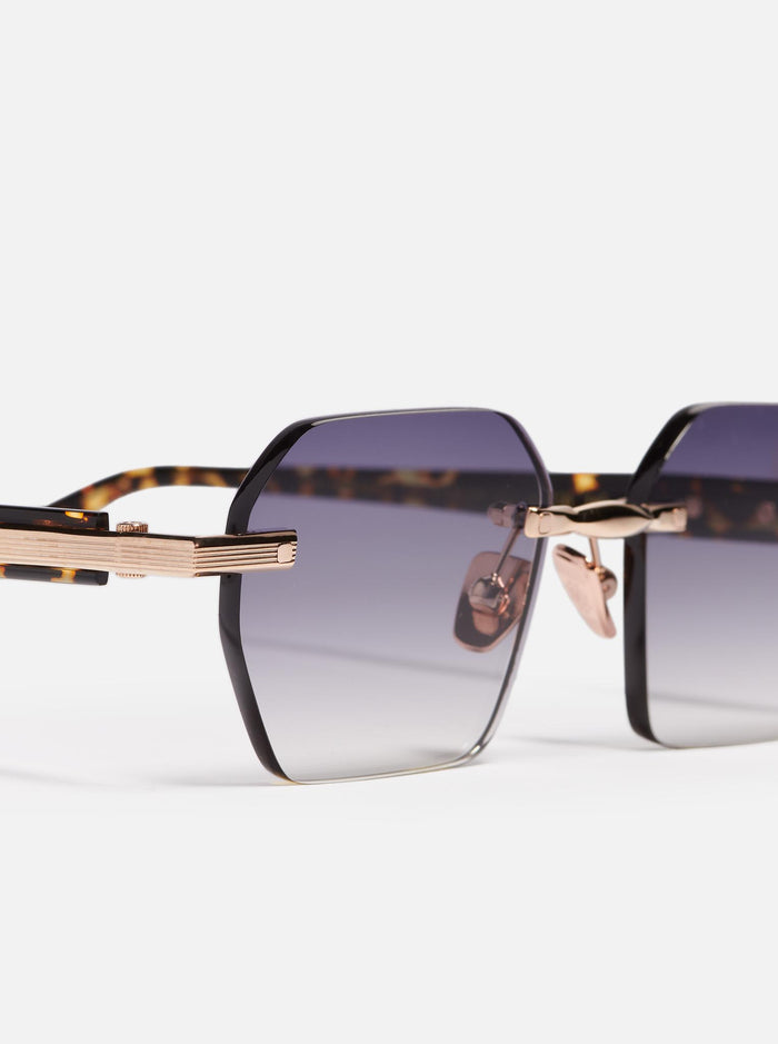 John Dalia Marlon - C512