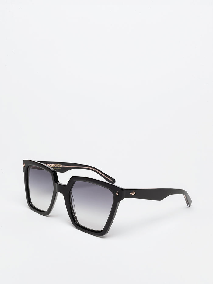 john dalia Sharon - C105