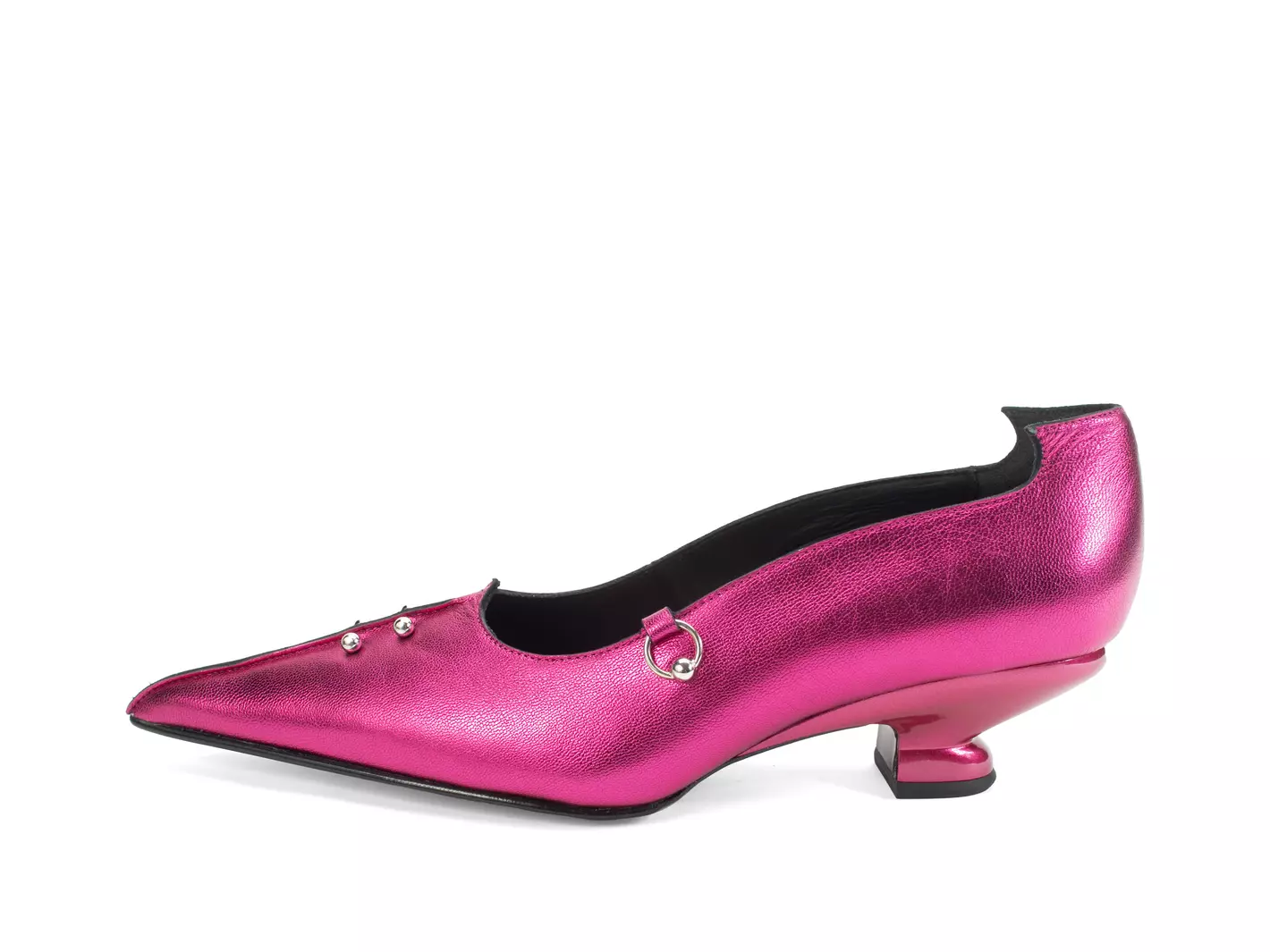 john fluevog Hilda Escarpin avec perçages métalliques