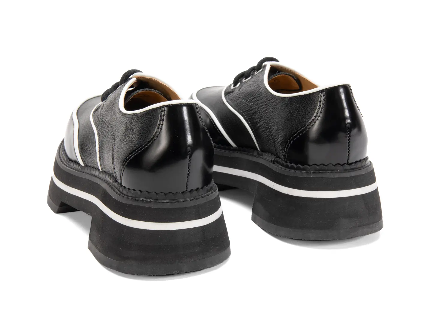 John Fluevog FV1 Chaussure Lacée Au Charme Rétro