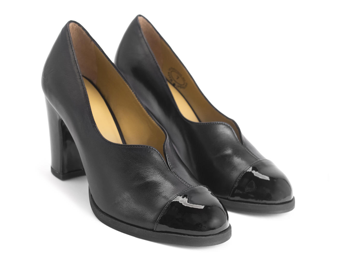 John Fluevog Iris Escarpin Embossé