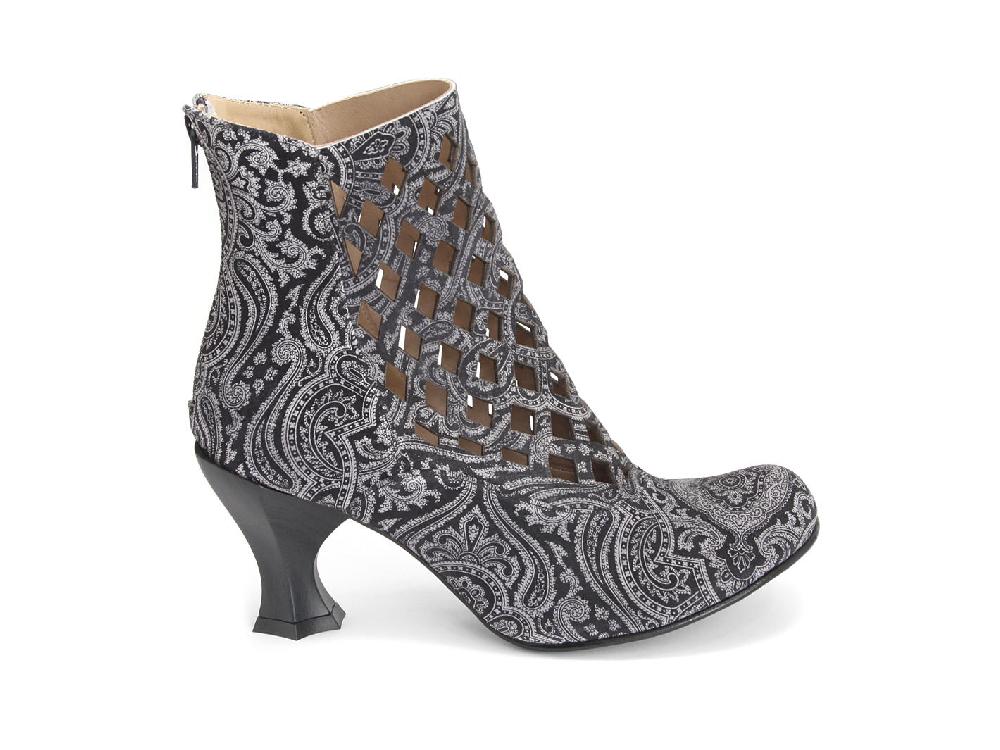 john fluevog Murillo Diamond-Perforated Boots