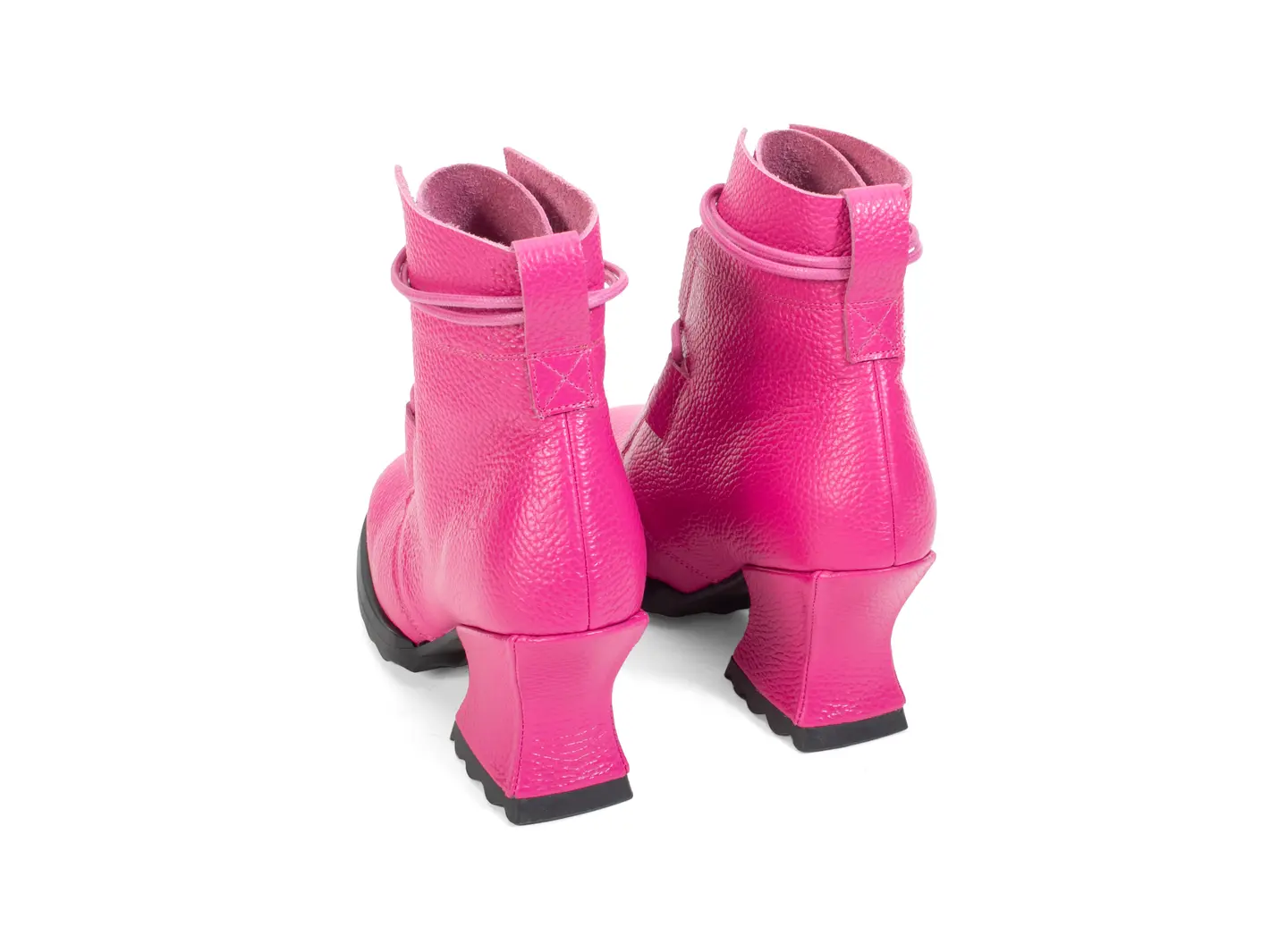 John Fluevog Sostener Bottillon à Lacets