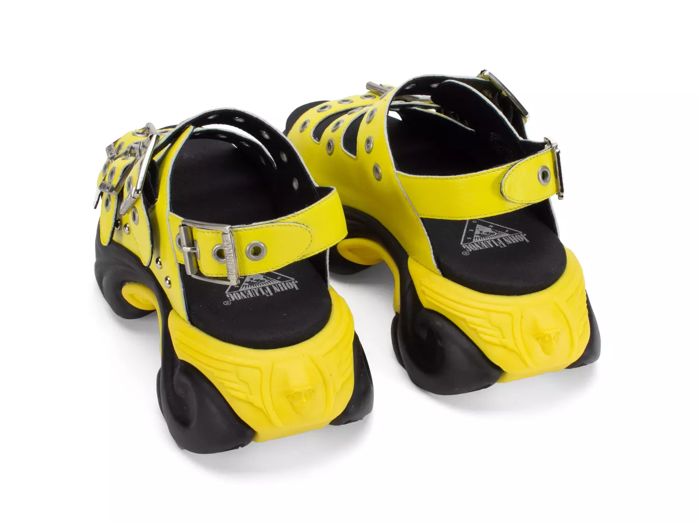 John Fluevog Rebel Sandale Bouclée Avec Rivets En Métal