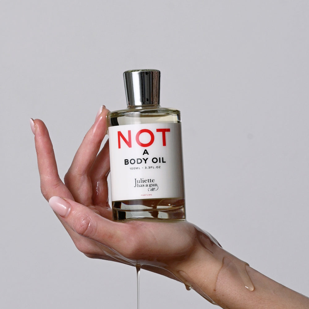 Juliette Has A Gun Not A Body Oil Huile Sèche Pour Le Corps