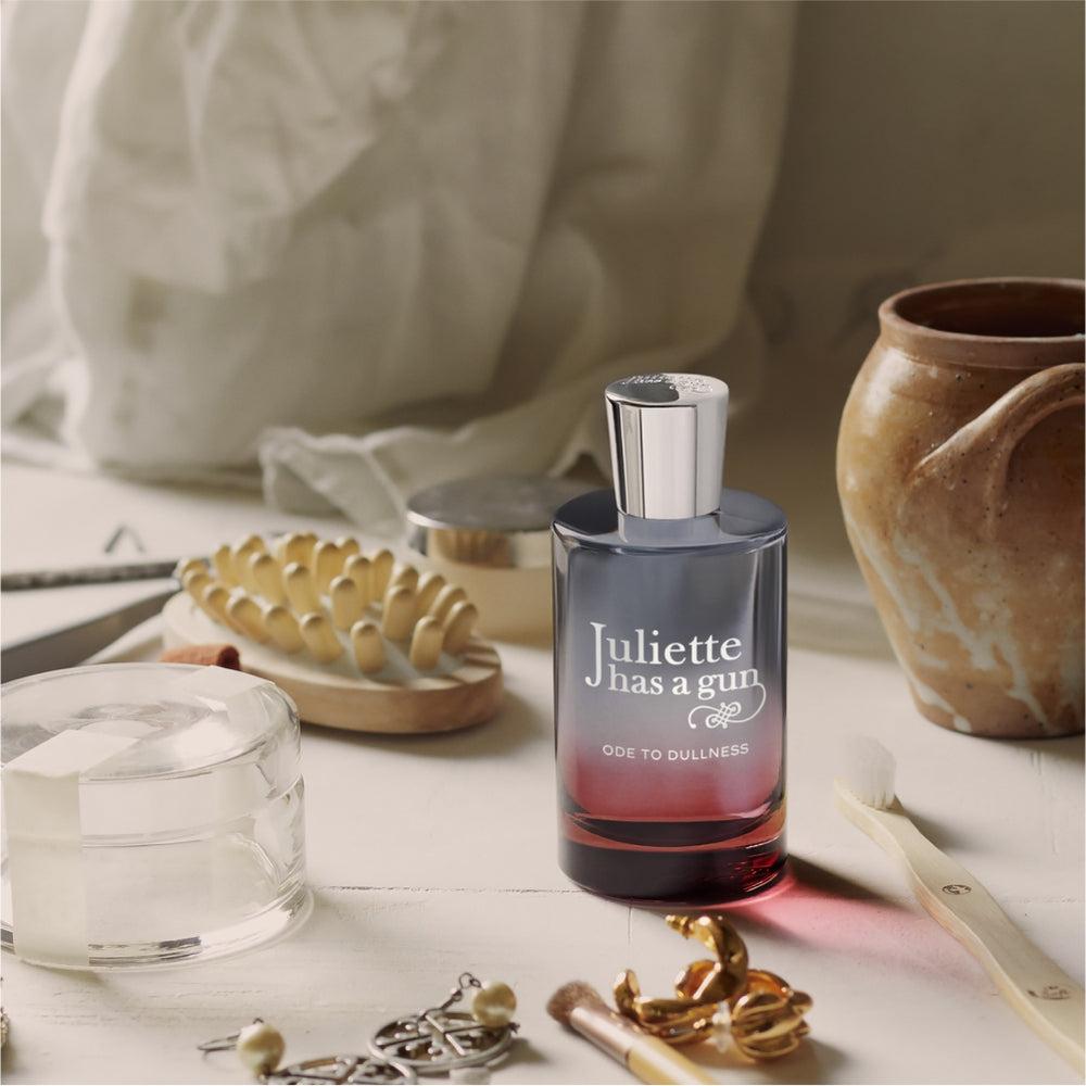Juliette Has A Gun Ode To Dullness 7.5ml Floral Musqué Réconfortant