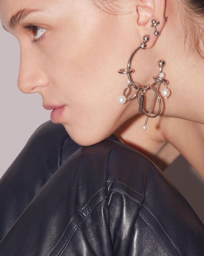 Justine Clenquet Boucle D’oreille Carl Perle