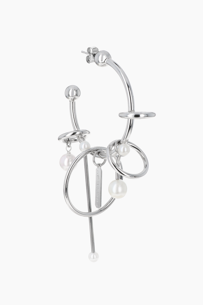 justine clenquet Boucle d’oreille Carl perle