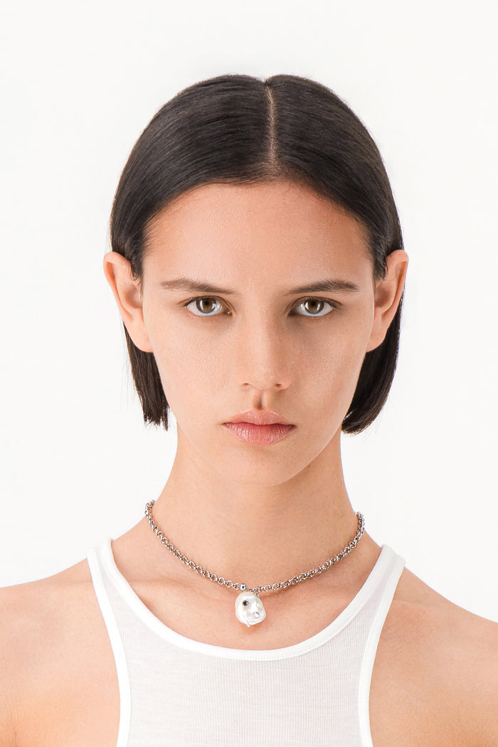 Justine Clenquet Collier Joan