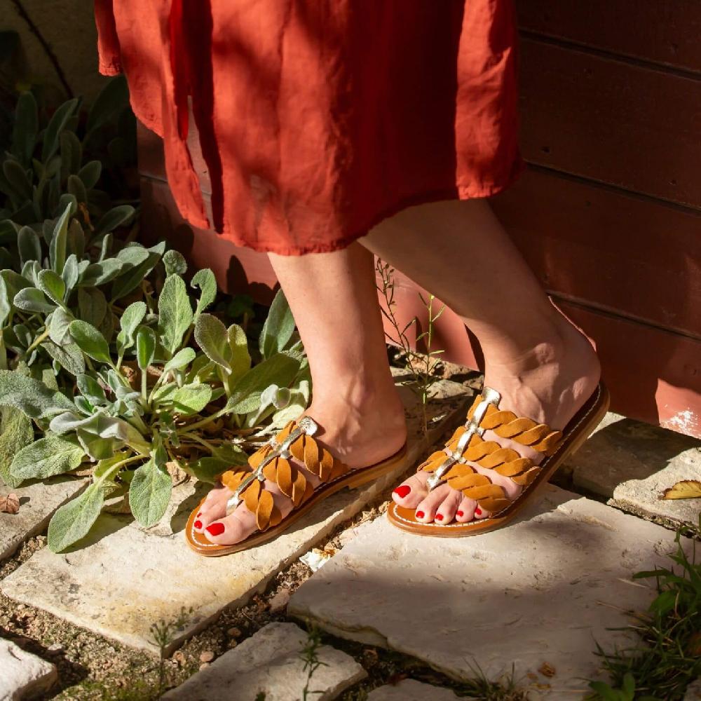 K.JACQUES EUMELOS Sandales plates Cuirs Métal Doré Velours Bran