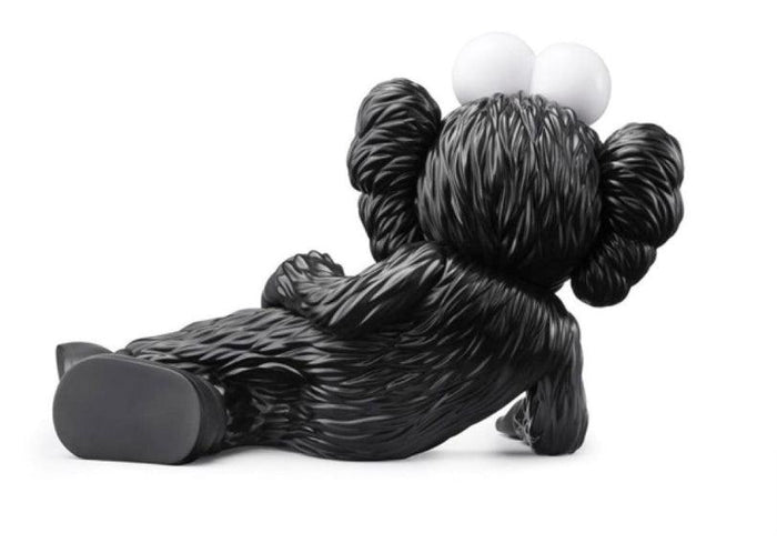 K.olin Tribu Sculpture BFF TIME OFF BLACK By KAWS
