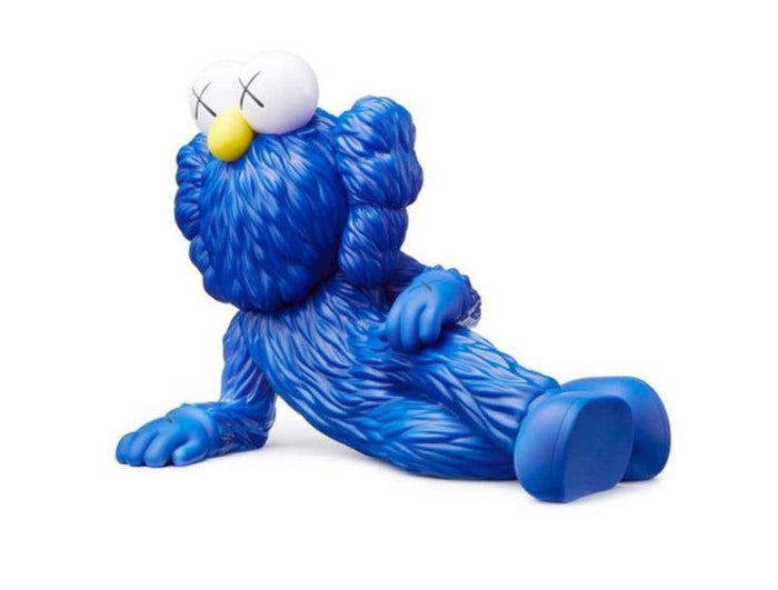 K.olin Tribu Sculpture BFF TIME OFF BLUE By KAWS