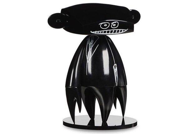 K.olin Tribu Sculpture JOHNNY BLACK By FUTURA