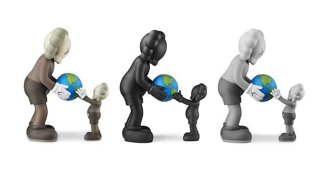 K.olin Tribu Sculpture THE PROMISE PACK By KAWS