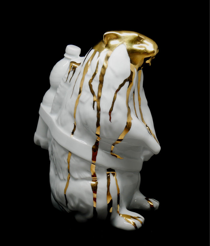 k.olin tribu Sculpture Marmot Gold Porcelain Edition by SWEETLOVE