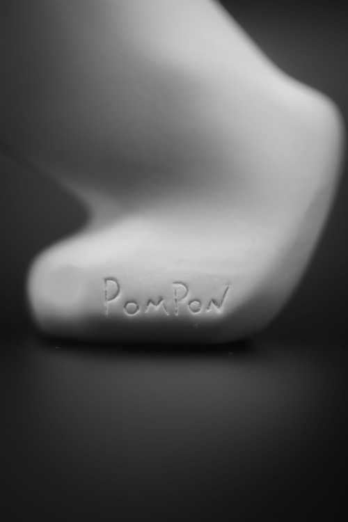 K.olin Tribu Sculpture Ours Pompon X Richard Orlinski