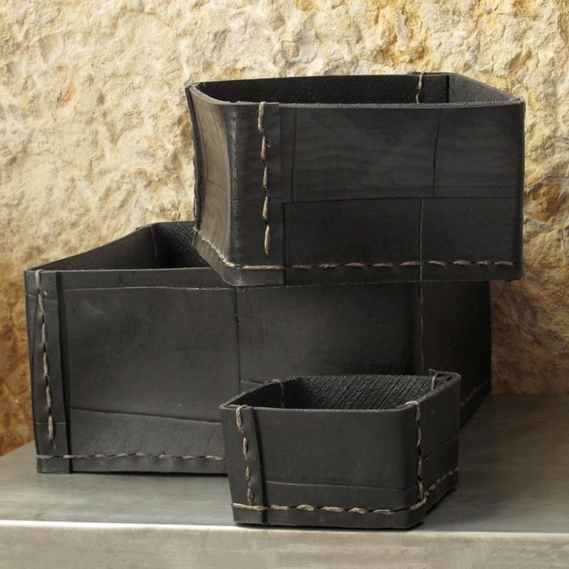 karawan authentic Boite carré en pneu recyclé - grand modèle