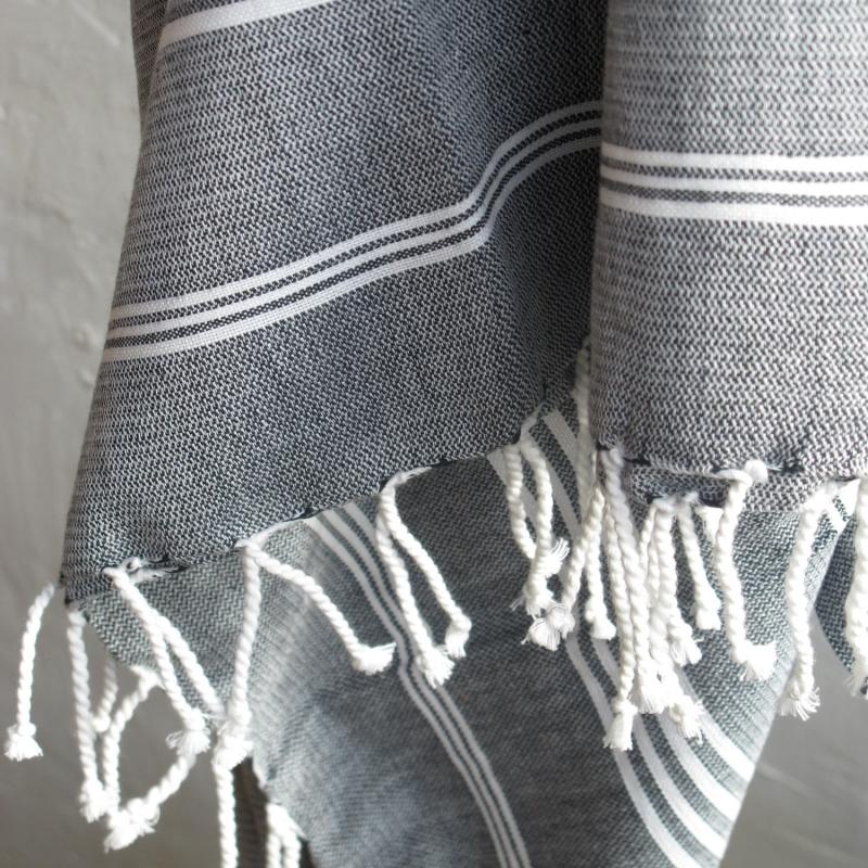 Karawan Authentic Fouta En Coton Biologique Blanc Et Anthracite