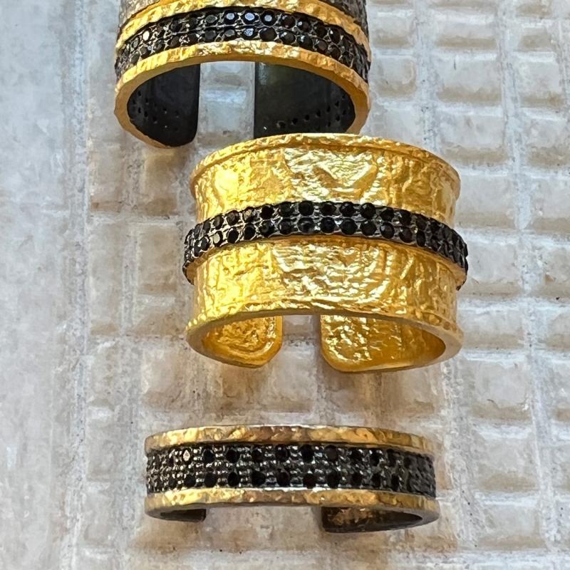 Karawan Authentic Anneau Ajustable