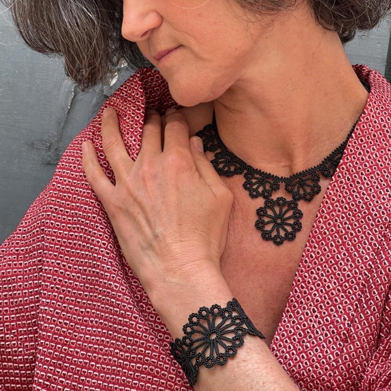 karawan authentic Bracelet "Hawa" Noir carbone