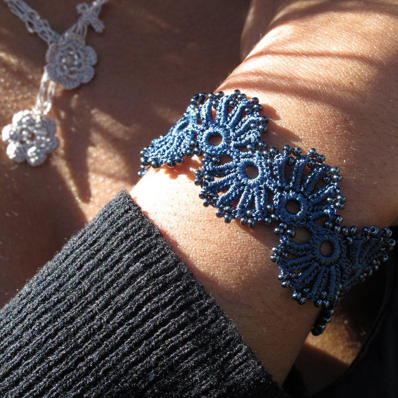 karawan authentic Bracelet "Yelin" Bleu nuit