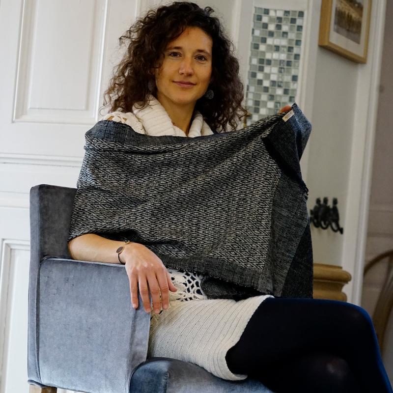 Karawan Authentic Etole En Soie Eri "Eshani"