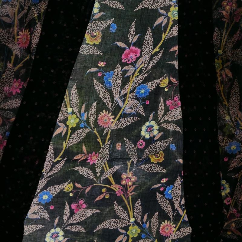 Karawan Authentic Kimono Black Flower