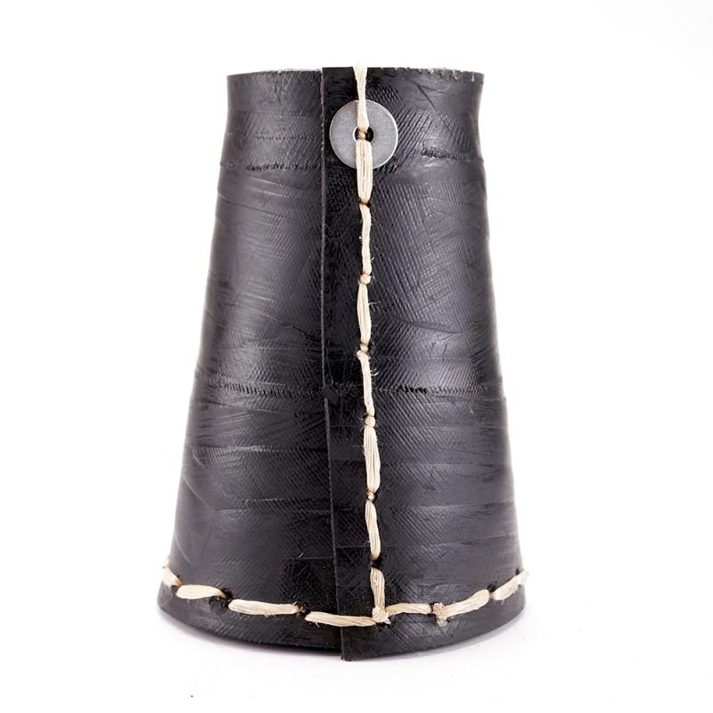 Karawan Authentic Pot Haut En Pneu Recyclé