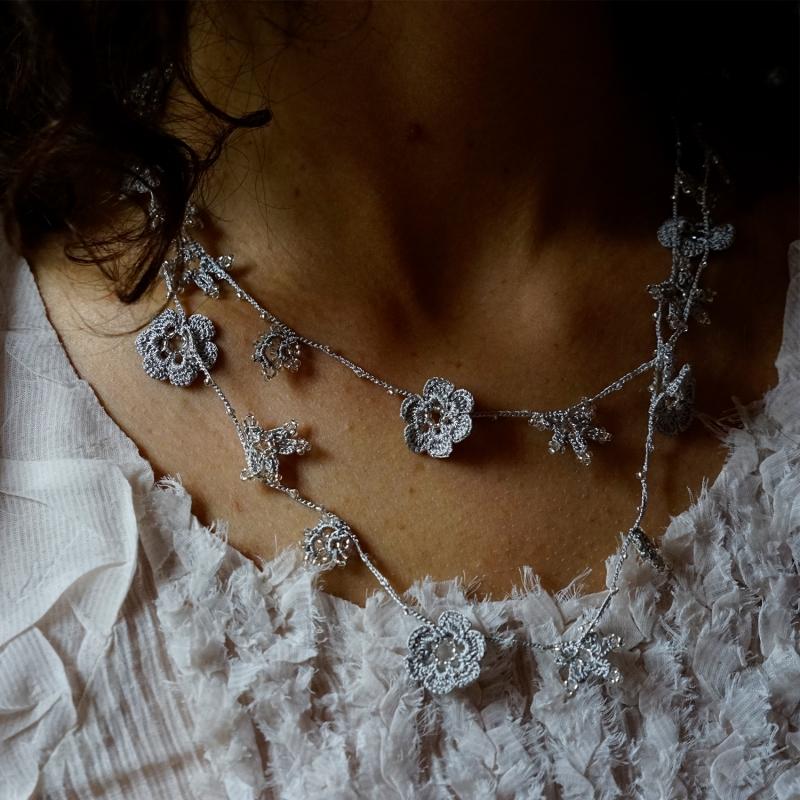 karawan authentic Sautoir "Crystal" Gris nuage