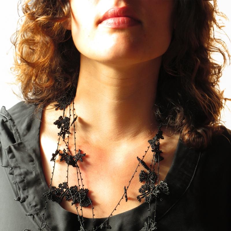 Karawan Authentic Sautoir "Crystal" Noir Carbone