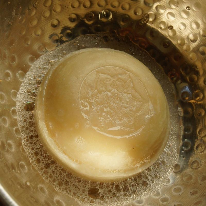 Karawan Authentic Savon Ayurvédique Curcuma
