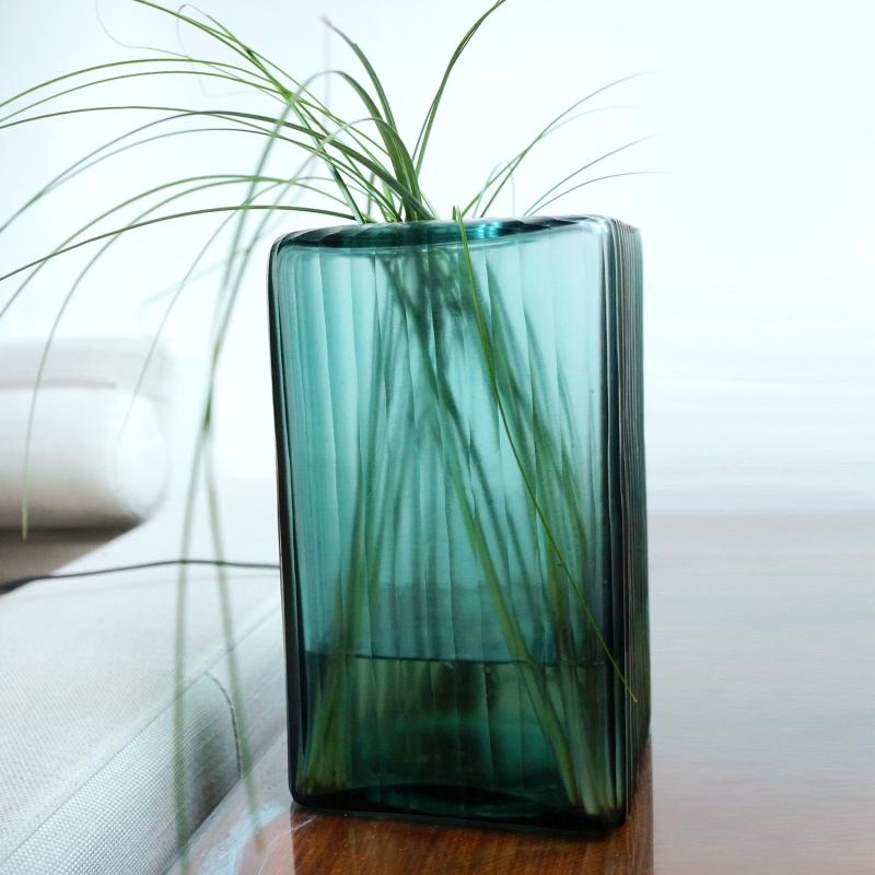 karawan authentic Vase "Aqua Cube" Moyen modèle