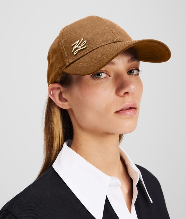 Karl Lagerfeld K/AUTOGRAPH PIN CAP