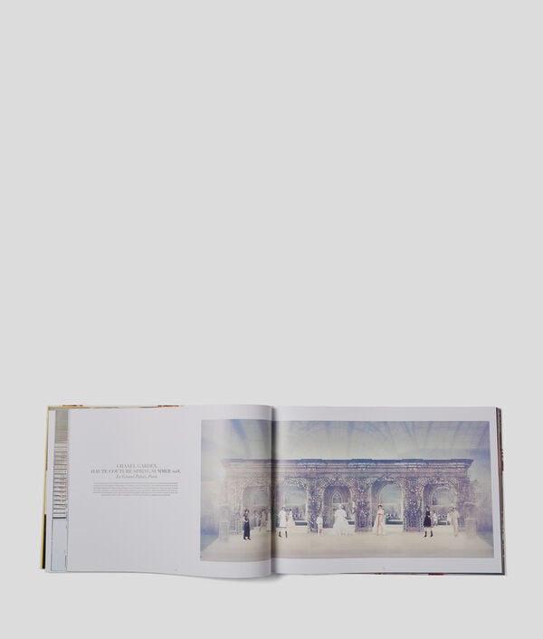 Karl Lagerfeld Lagerfeld : The Chanel Shows