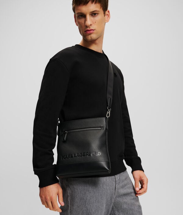 Karl Lagerfeld SAC BANDOULIÈRE PLAT K/ESSENTIAL