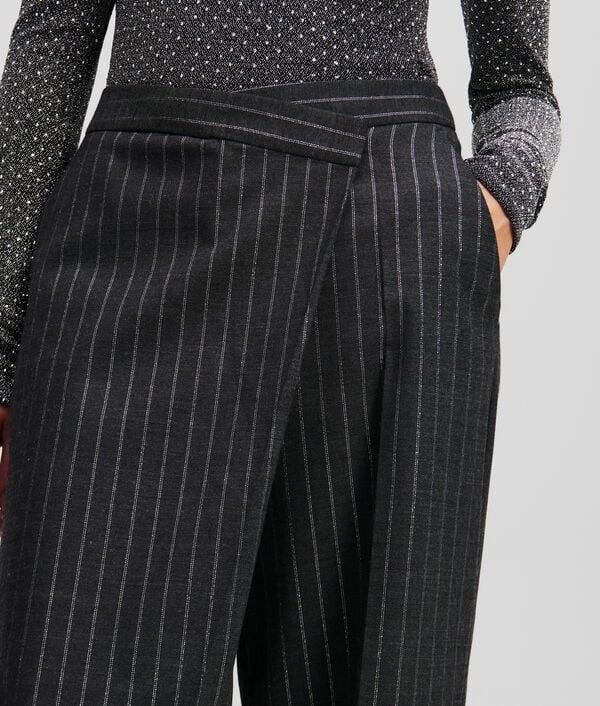 Karl Lagerfeld PANTALON PORTEFEUILLE À FINES RAYURES MÉTALLIQUES