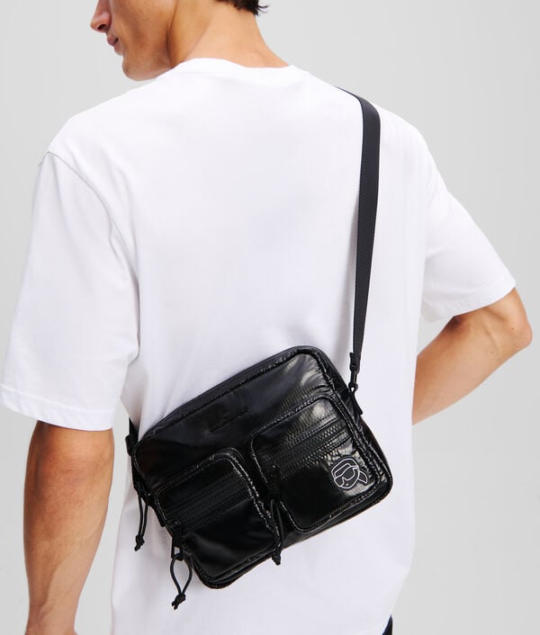 Karl Lagerfeld SAC BANDOULIÈRE VOLUMINEUX EN NYLON IKON