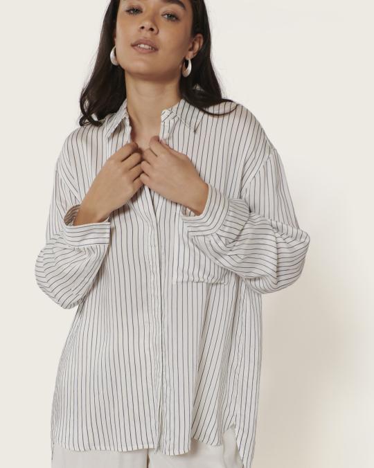 karma koma Chemise en soie Rover SNOW