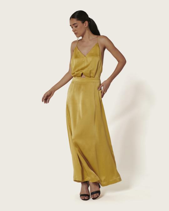 karma koma Robe longue en soie Swan CANELLE