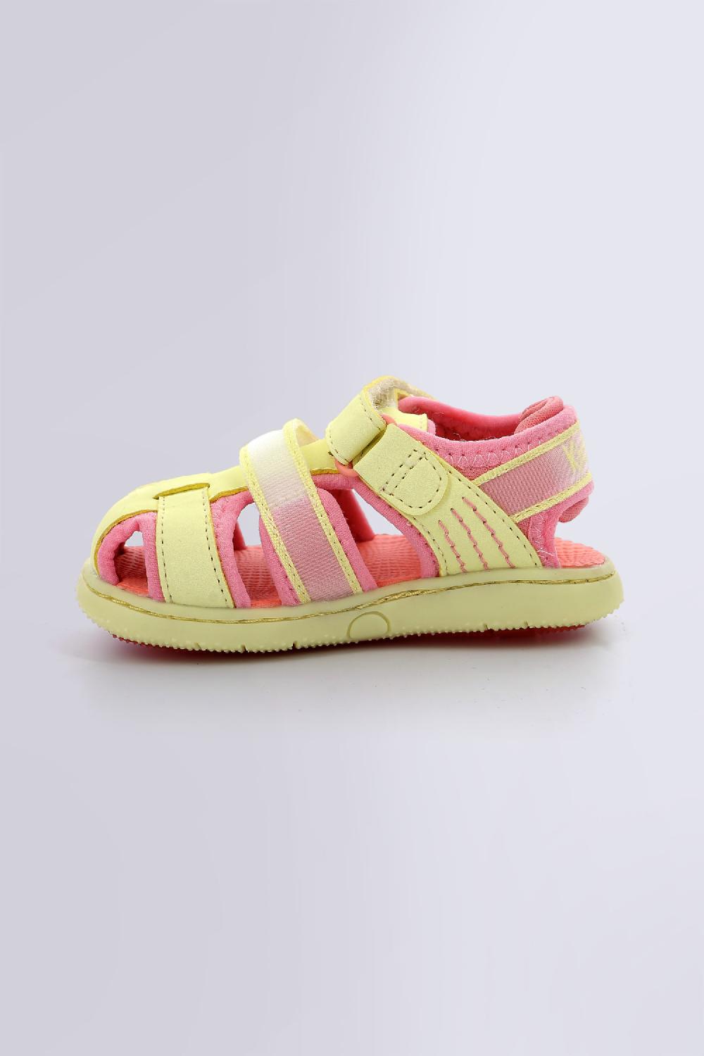 Kickers Kickbeachou Jaune