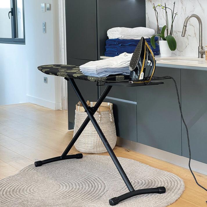 kitchen move Table à repasser pliable UTAH en acier 125x41 H96cm avec repose fer et repose centrale vapeur