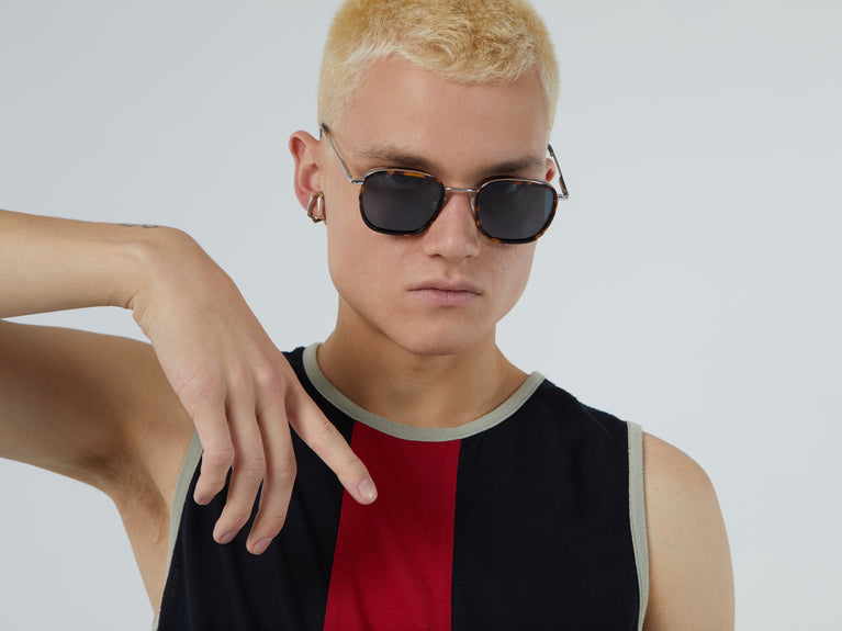 Komono Adam Silver Tortoise Glass Wing